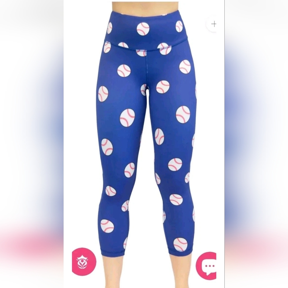Kali NWT Baseball Print Capri Leggings Size Medium Athletic Wear $92